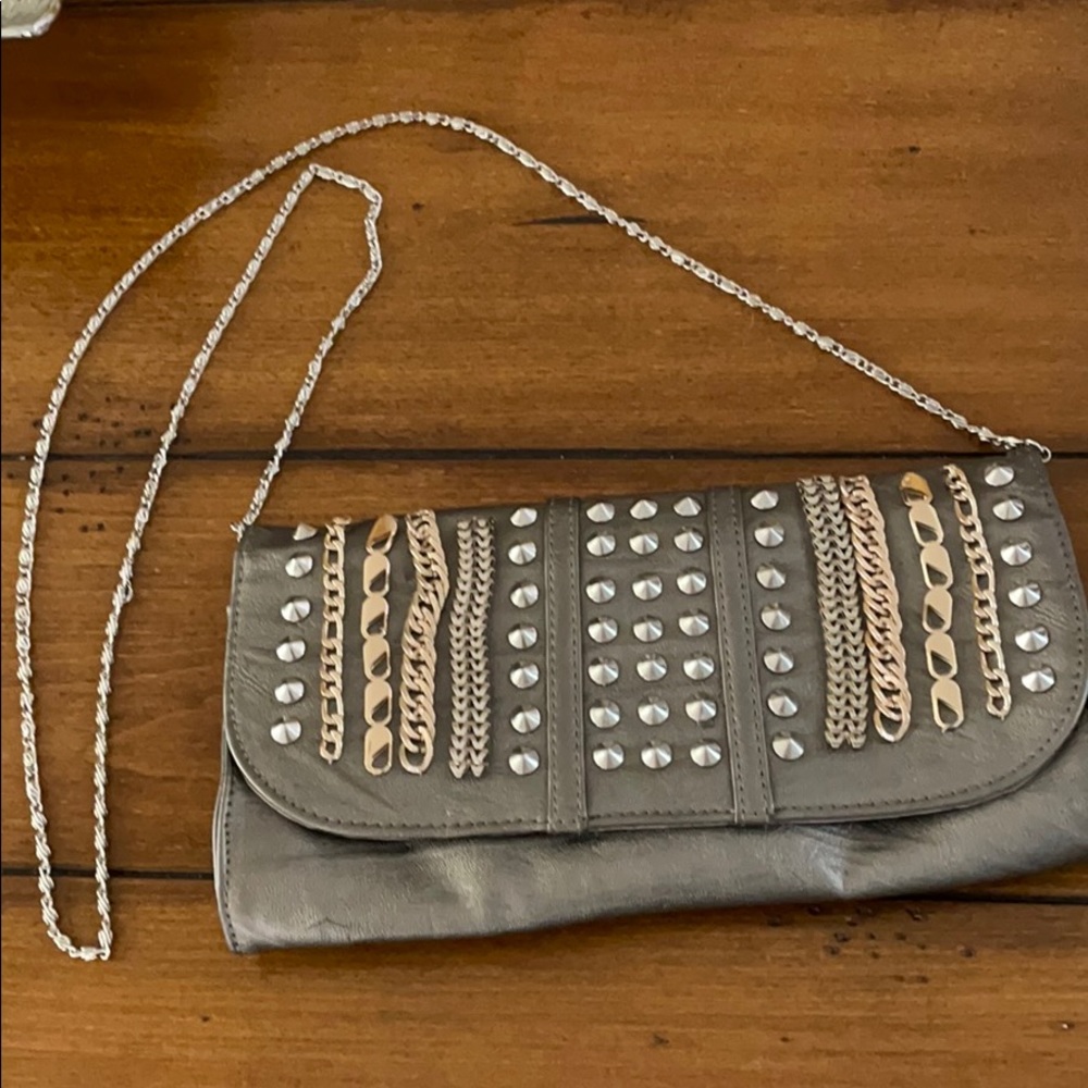 MMS- Gold & Silver Metallic Clutch Purse.